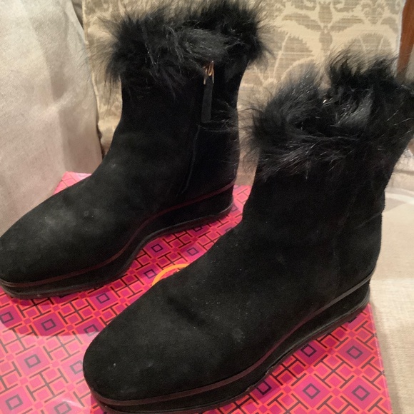 Tory.Burch black suede booties 5:5 - Picture 1 of 8